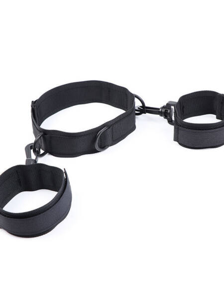 OHMAMA FETISH - HANDSCHELLEN UND KRAGEN AUS NYLON