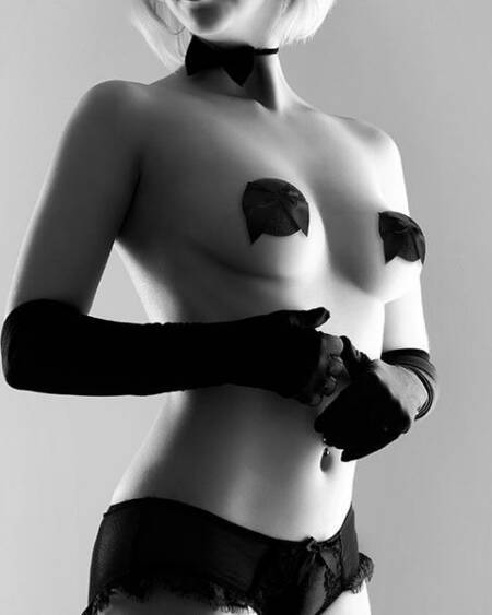 BIJOUX - BURLESQUE GLNZENDE NIPPELABDECKUNGEN MIT SCHLEIFE