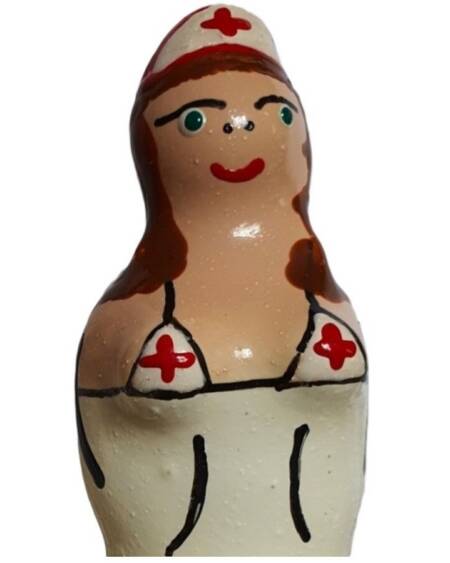 CONDOMERIE - HANDBEMALTE NEUHEITSKONDOME KRANKENSCHWESTER BRÜNETTE