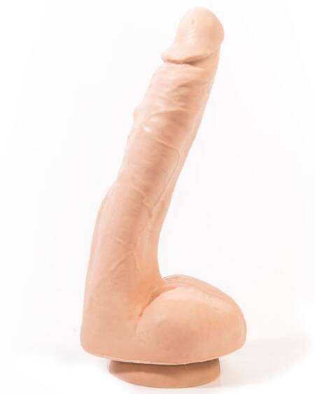 PINK ROOM - NILO REALISTISCHER DILDO FLEISCH 23 CM